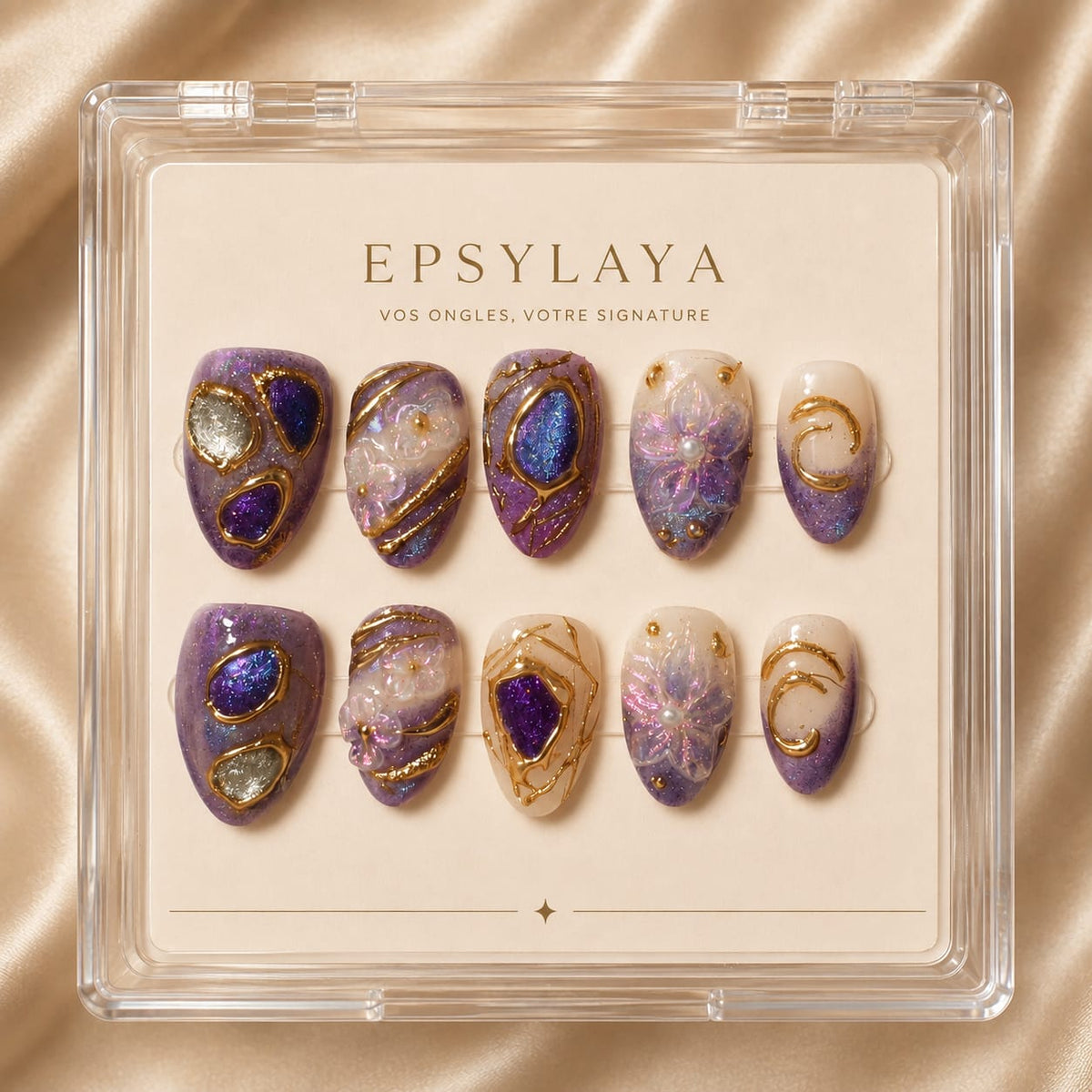 Press-on nails Céleste Epsylaya, lilas irisé, fleurs et éclats dorés
