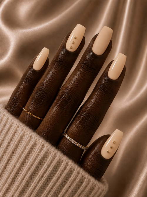 Press-on nails Brise, nail art nude et doré, Epsylaya Suisse – vue 2