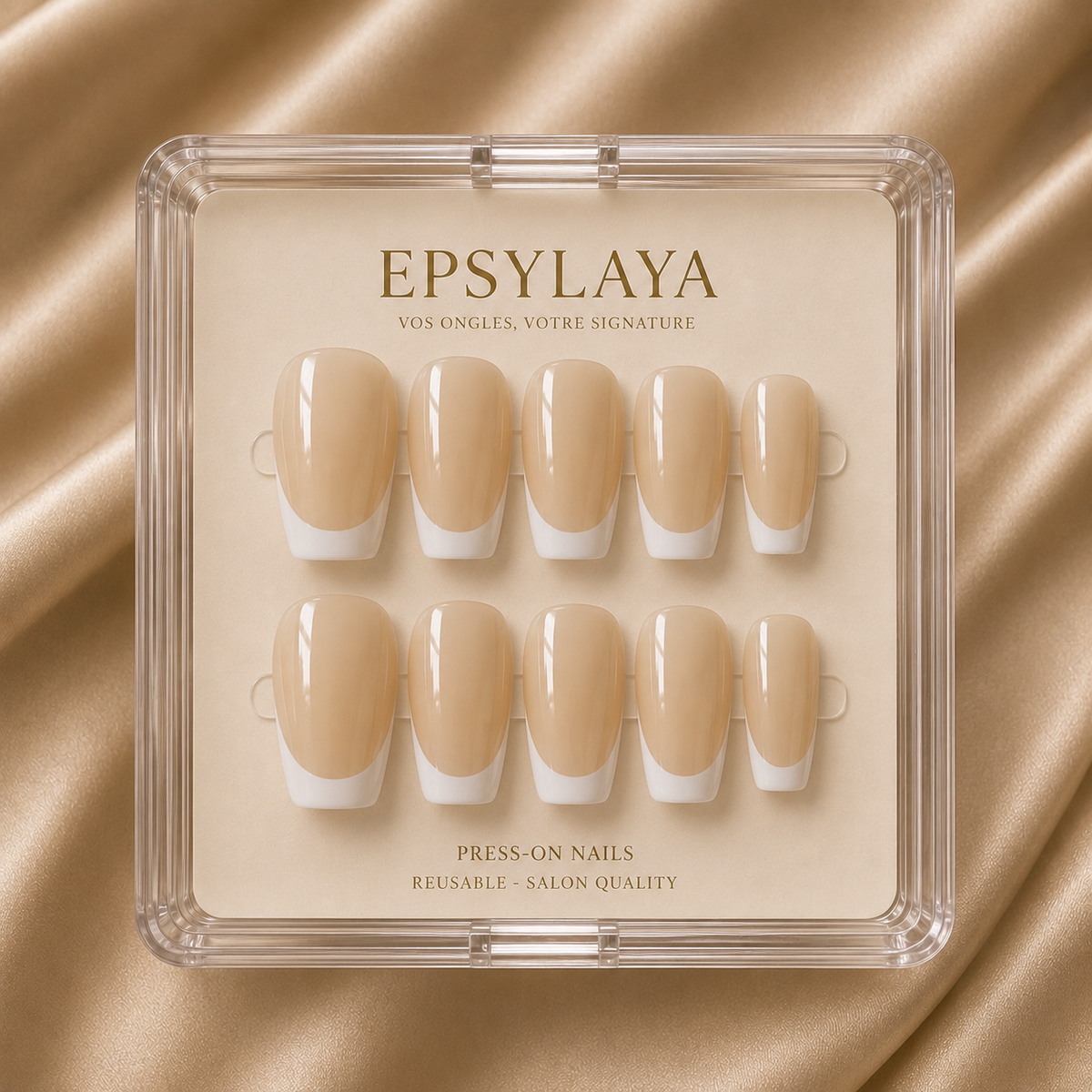 Press-on nails French manucure Nude posés sur la main, Epsylaya Suisse